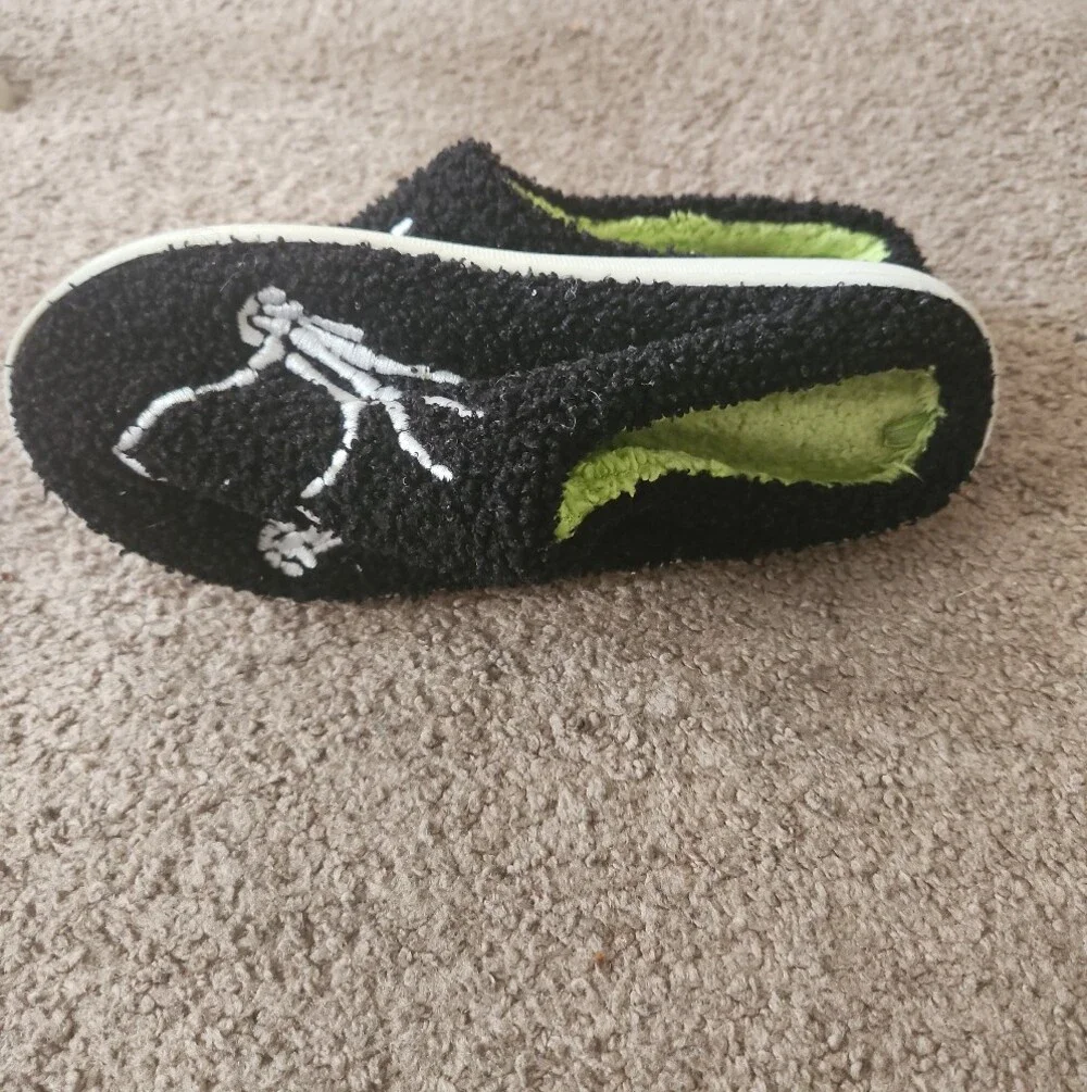 Teen Black Fuzzy Slip-On Slippers with White Skeleton Design